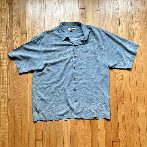 Tommy Bahama Other - Tommy Bahama Men’s Short Sleeve Hawaiian Shirt 100% Silk XL Blue Flower Pattern